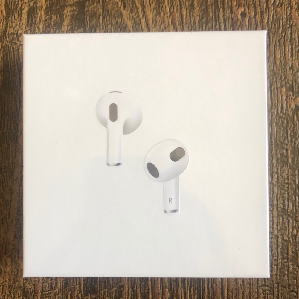New AirPods (3 generation)